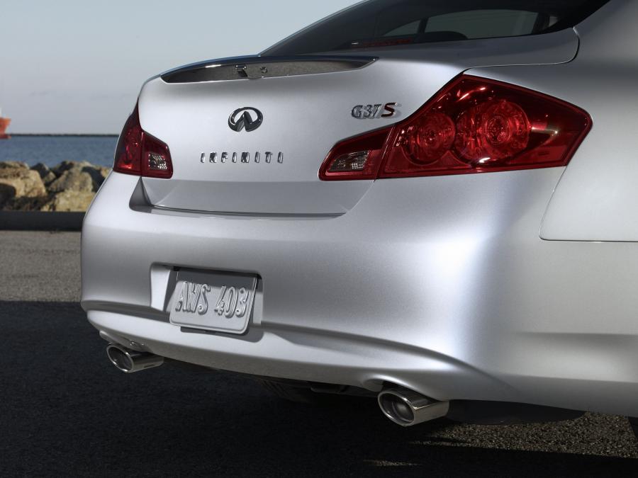  Infiniti G37 2010 года  (EU) (фото 21 из 53)